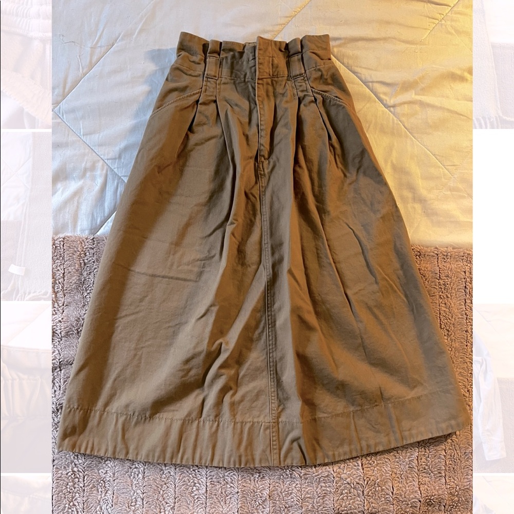 Brown H&M skirt